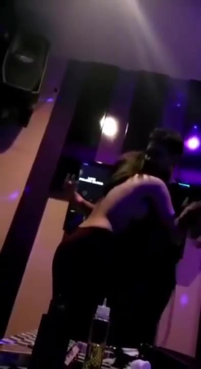 Si Venus Kacamata Di Tulungagung Karoke Lsag Dood Stream Video Colmek Jilbab