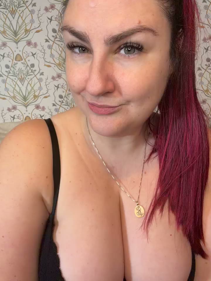 Lacey_BBW cam recording