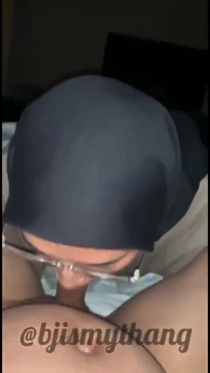 hijab sedot