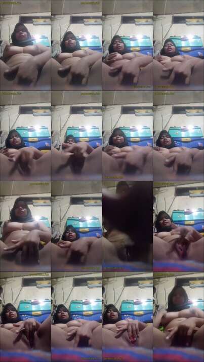 Toge jilbab Colmek