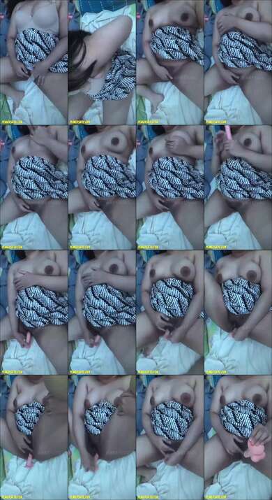 janda sange cuma bisa colok memek sendirian
