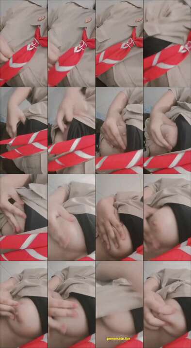 cosplay seragam pramuka pamer aset memek toket