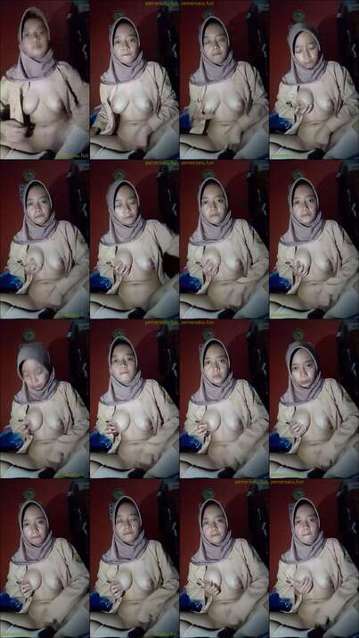 indah hijab 18yo seragam colok memek (16)