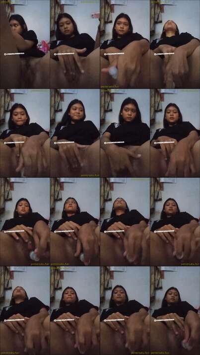 pacar imut 18yo menikmati colmek pakai botol (1)