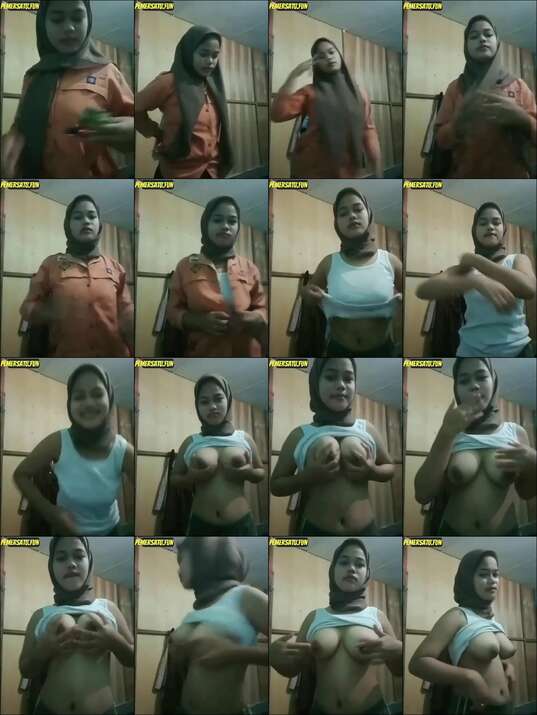 Jilbab Merah Penggemar Ngentot Kontol Part (2)