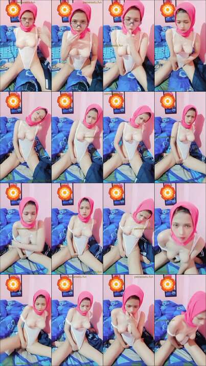 miss sherly hijab cakep menikmati colmek pakai jilbab