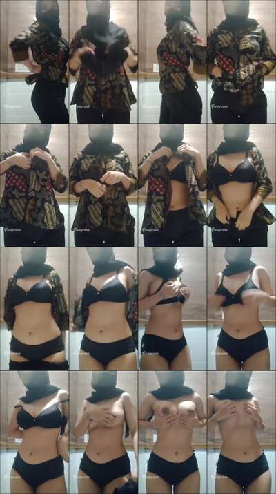Hijab hitam cantik telanjang di kamar mandi