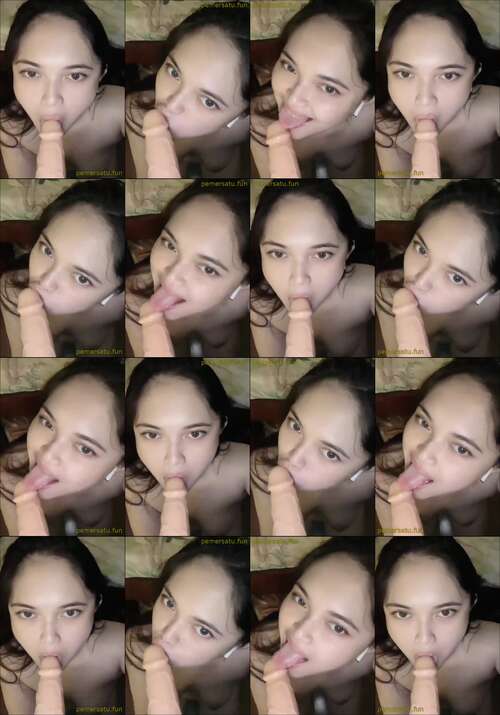 cantik gemoy putih mulus remas toge boba lebar jilat dildo (7)