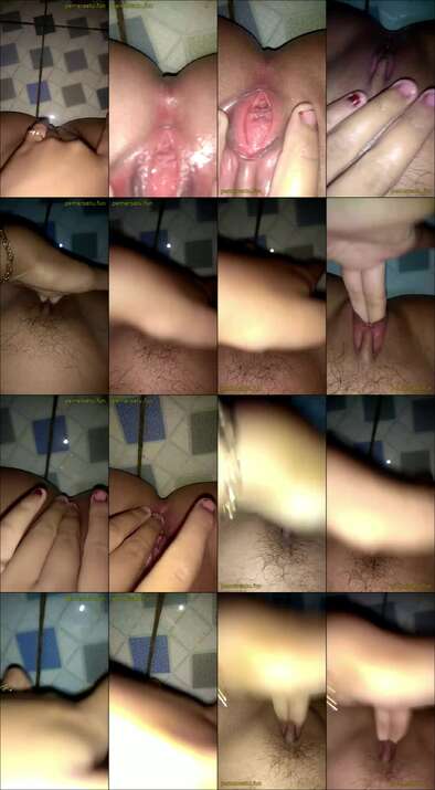 Sindi ABG nakal masih 18yo suka colmek di kamar mandi (9)