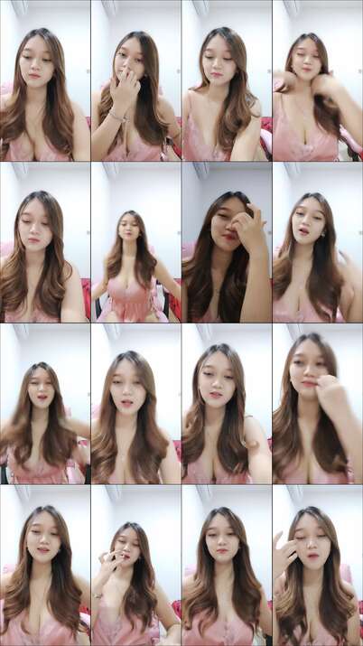 Yuvia Host Imut Seksi Serba Pink