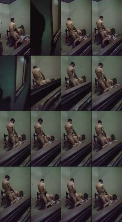 Ngintip suami istri ngewe di jendela