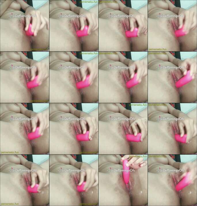 chella dini puting pink 18yo colok memek (95)