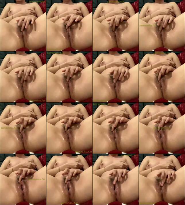 abg mulus 18yo colok memek enak (1)