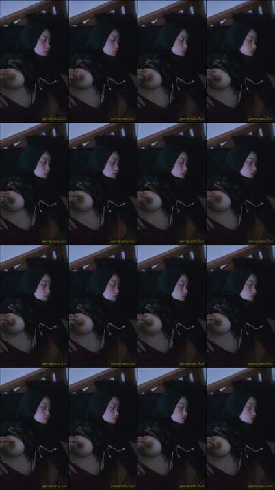 mainin toket hijab hitam