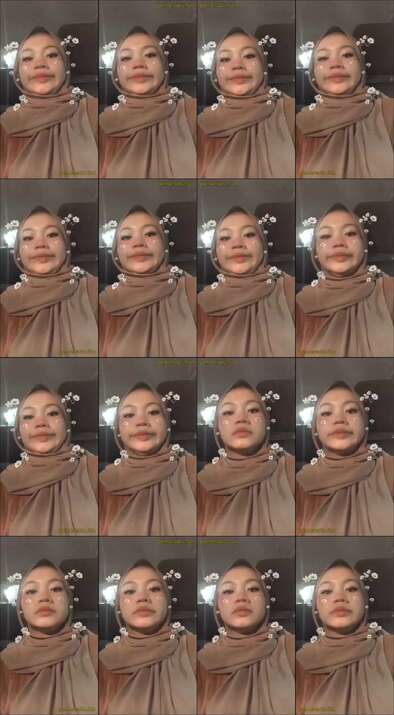 Arinah Jilbab Binal Suka Bikin Status IG (41)