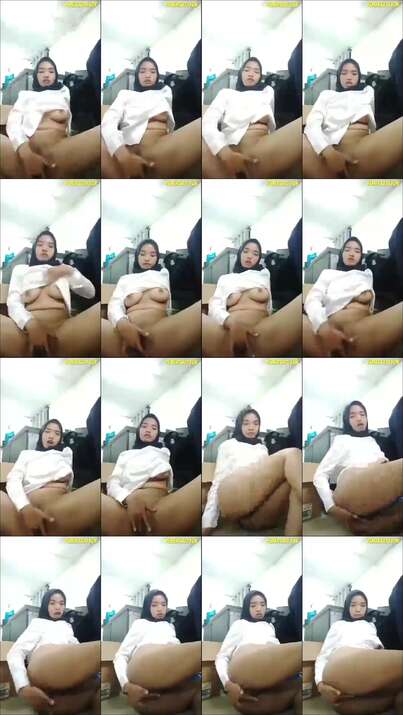 jilbab melayu gemar colmek dildo part (1)