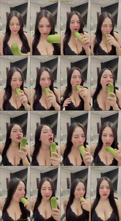 ochi berlian tante selebgram montok (32)