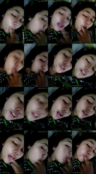 Jejesss ABG 18yo Tahi Lalat Sange Pemersatu fun (16)