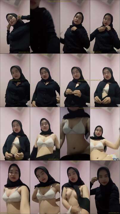 Fika Hijab Colok Memek Masih Pakai Jilbab (3)