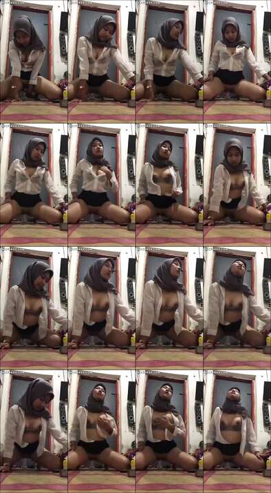 Bokep Indo Pulang Kerja Hijab Sange WOT Dildo