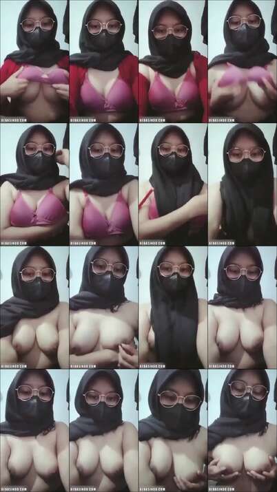 Bokep Indo Hijab Kacamata Show Toket Ged hijab jilbab masker kacamata esempeh esemah remastetek - BOKEPSIN